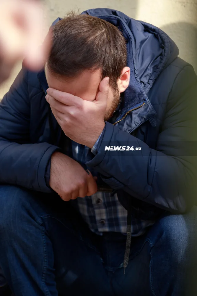 İnsanlar Hacı Şahinlə vidalaşır - FOTOLAR