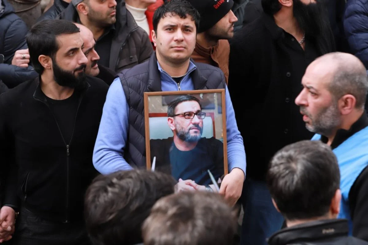 “Hacı müalicədən imtina edərək iltizamnaməyə qol çəkib”