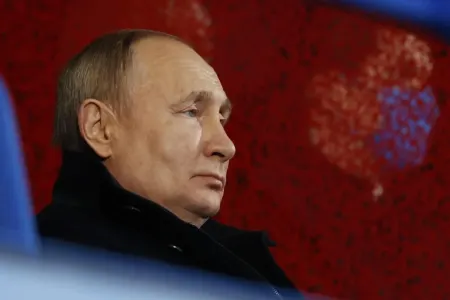 Olaf Şolz: “Putinlə razılaşmaq mümkün deyil”
