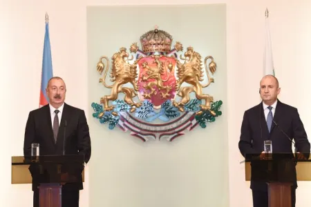 "Yunanıstan-Bolqarıstan Qaz İnterkonnektoru Avropanın enerji təhlükəsizliyinə töhfə verir - Prezident