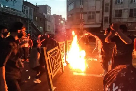 "Məhsa Əmini" nümayişlərində həbs edilənlər üçün amnistiya aktı qəbul edildi