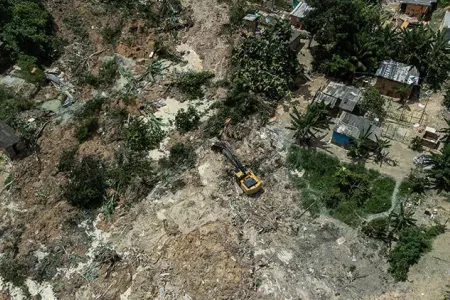 Braziliyada torpaq sürüşməsi nəticəsində 8 nəfər ölüb