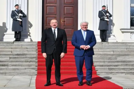 "Laçın yolunun son nöqtəsində Azərbaycanın sərhəd-keçid məntəqəsinin qurulması artıq labüddür"