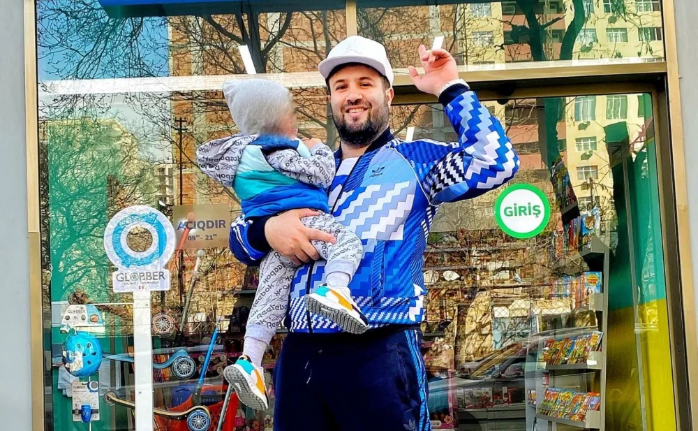 Müğənni Elnur Məmmədov oğlunun şəklini paylaşdı - FOTO