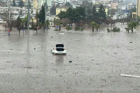 Türkiyədə sel fəlakətində 14 nəfər öldü