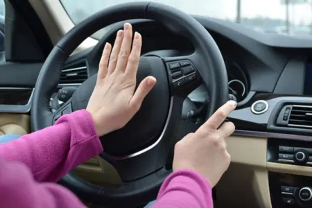 Bakıda sərxoş halda maşın sürən qadın tutuldu