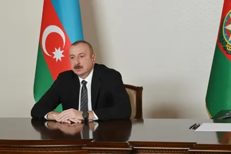 Dövlət başçısı Suqovuşanda orta məktəb binasında yaradılan şəraitlə tanış oldu