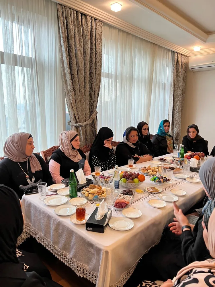 Şәhid ailələri Hacı Şahinin ailәsini ziyarәt etdi - VİDEO