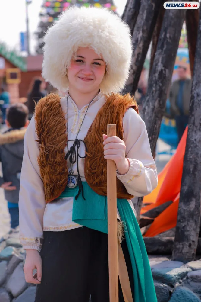 Novruza hazır olan Bakıdan FOTOLAR