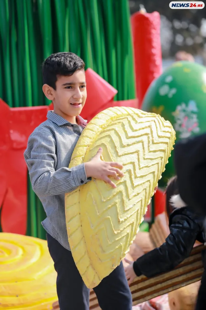 Novruza hazır olan Bakıdan FOTOLAR