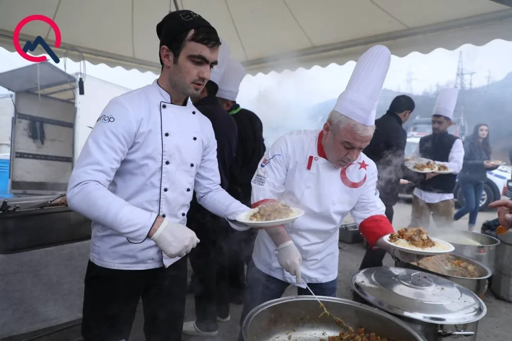 Aşpaz Abbas aş asmış... - Şuşadan fotosessiya