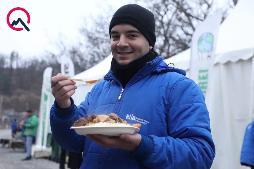 Aşpaz Abbas aş asmış... - Şuşadan fotosessiya