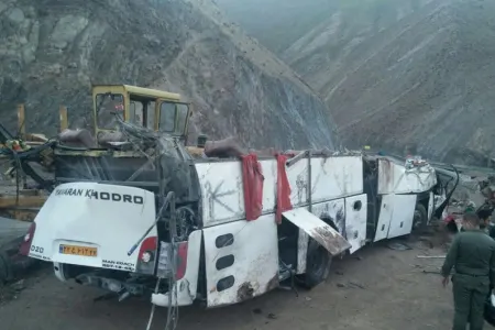 İranda avtobus aşdı: - Ölən və yaralananlar var