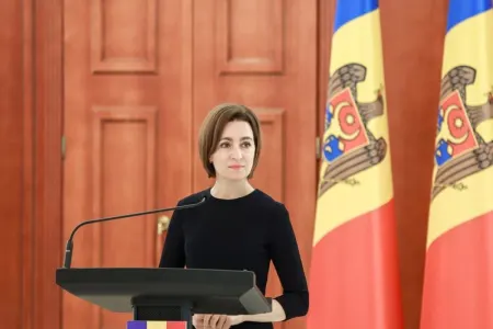 Moldova dili rumın dilinə dəyişdirildi