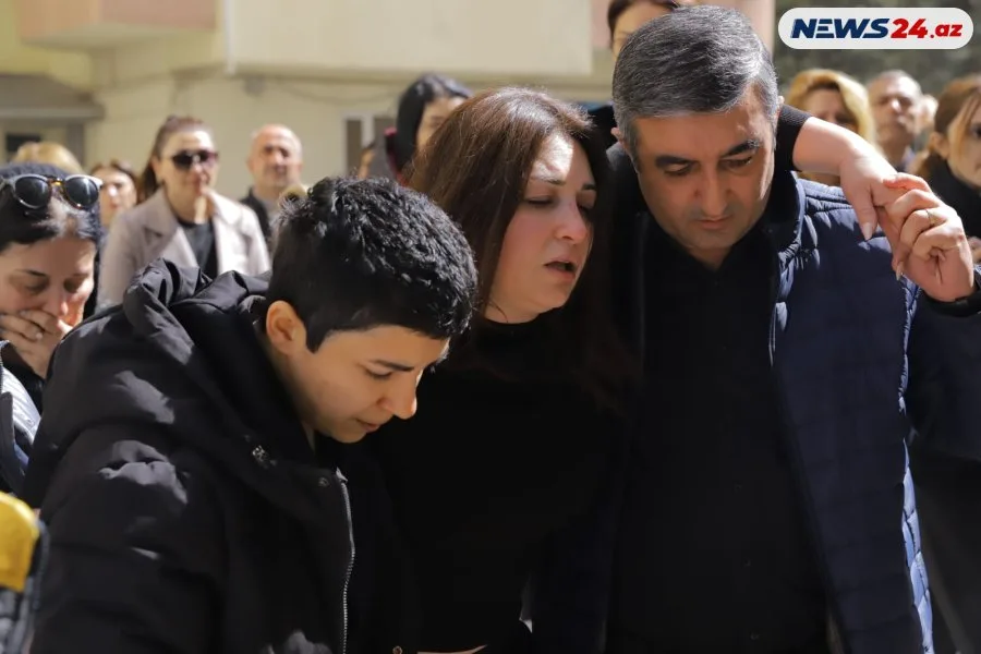 Oqtay Əliyev son mənzilə yola salındı- - FOTOLAR/VİDEO