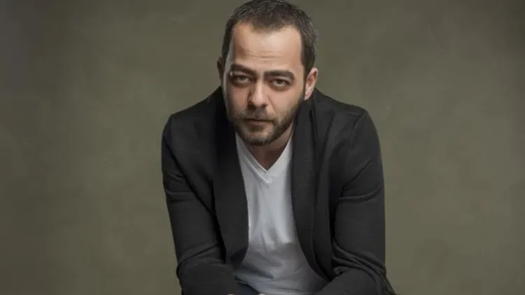 “Kurdlar vadisi”nin aktyoru deputatlığa namizəd olur - FOTO