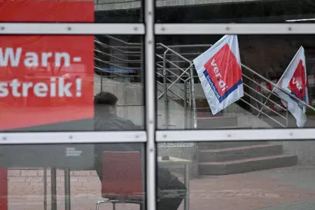 Almaniyada son 30 ilin ən böyük tətili elan olundu