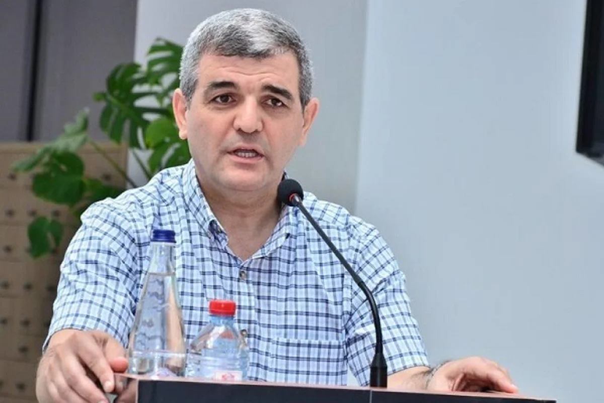 Fazil Mustafa ilk ona zəng edib: - "Evə daxil ola bilərlər, tez gəl..."