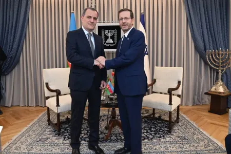 Ceyhun Bayramov İsrail Prezidentinə təşəkkür etdi