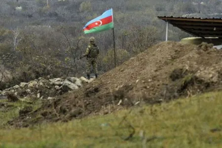 Azərbaycan və Ermənistan nümayəndələri - SƏRHƏDDƏ GÖRÜŞDÜ