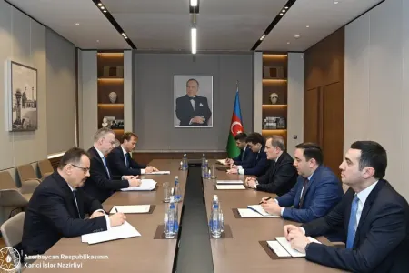 Ceyhun Bayramov xüsusi nümayəndə ilə bunu müzakirə etdi