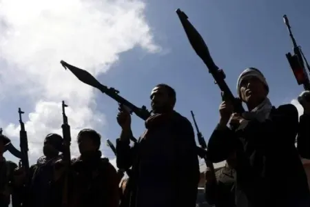 Əfqanıstanda ara qarışdı: 6 İŞİD silahlısı öldürüldü