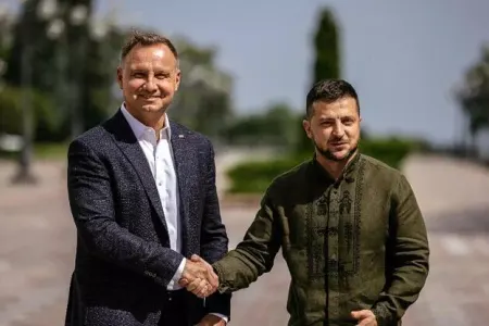 Zelenski Polşaya səfər etdi