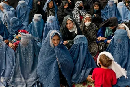 Talibandan qadınlara daha bir qadağa