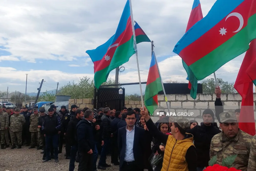 Laçında şəhid olan hərbçimizlə Ağstafada vida mərasimi keçirilir - FOTO
