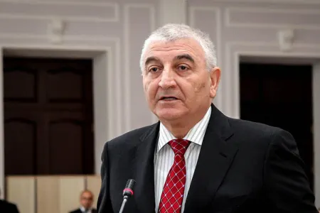 Məzahir Pənahov bu partiyalarla bağlı tapşırıq verdi