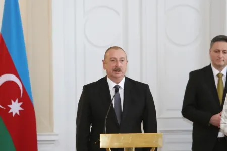 "İşğal dövründə Azərbaycanın ərazi bütövlüyü ilə bağlı Bosniya və Herseqovinanın mövqeyi bizim üçün çox önəmli idi" - -Prezident