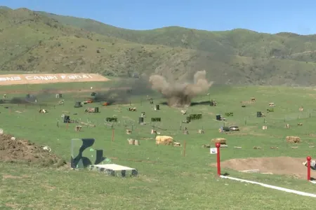 Komando bölmələri praktiki atış çalışmalarını icra edib