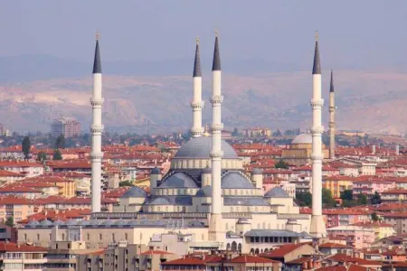 Türkiyədən bayrağımızın yandırılmasına sərt - REAKSİYA