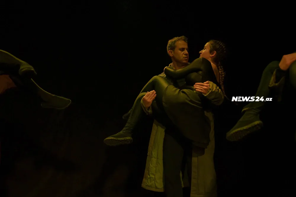 "Şinel" tamaşası oynanıldı - FOTOLAR