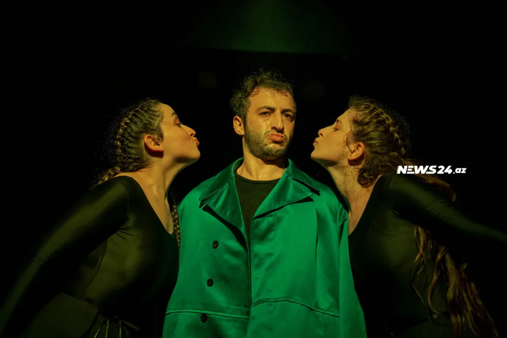 "Şinel" tamaşası oynanıldı - FOTOLAR