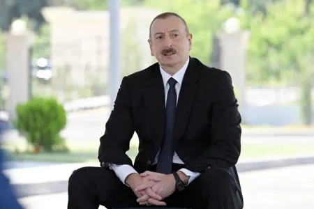 "Büdcə dürüstləşməsi aparılmalıdır” - Dövlət başçısı