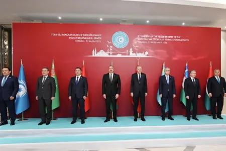 “Bütün türk dövlətlərini birləşdiririk" - Mövlud Çavuşoğlu