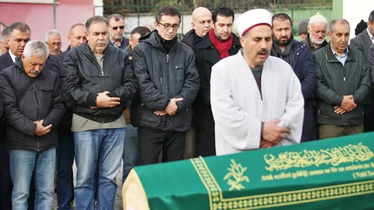 Məşhur rejissora - AĞIR İTKİ - FOTO