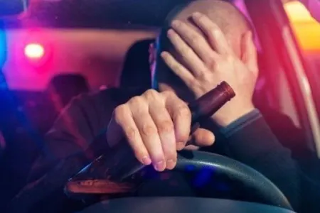 Bakını bir-birinə qatan sürücü tutuldu, bu cəza verildi