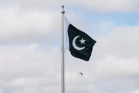 Sudanda toqquşma zamanı Pakistan səfirliyinin binasına güllə atılıb