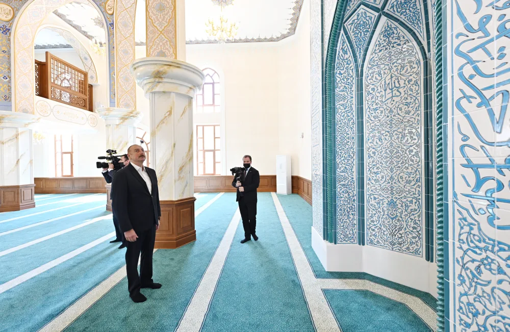 Prezident və xanımı “Cümə” məscidinin AÇILIŞINDA - FOTOLAR
