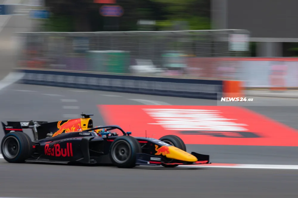 "Formula-2" yarışından - MARAQLI FOTOLAR