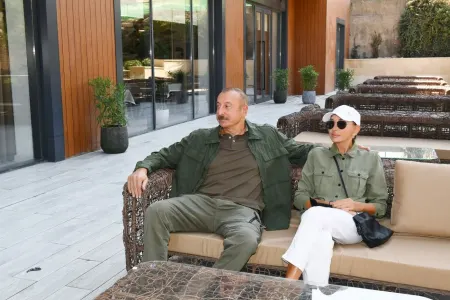 İlham Əliyev və xanımı türkiyəli idmançılarla - görüşdülər