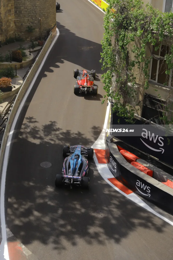 Formula 1-in qalibləri mükafatlandırıldı - FOTOLAR