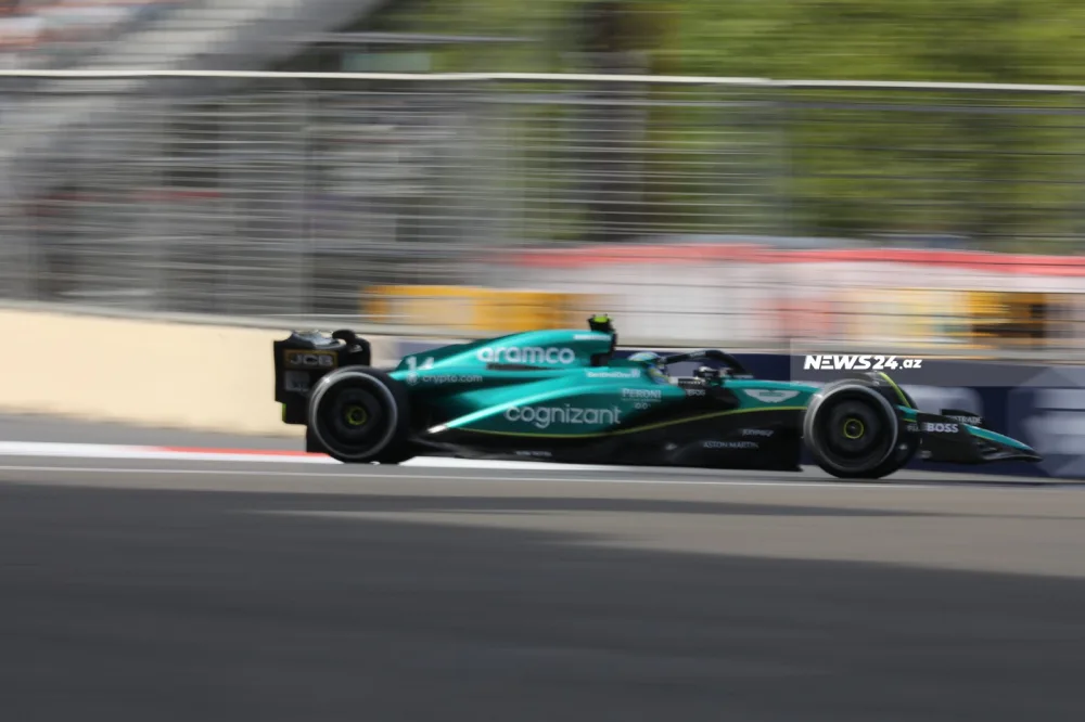 Formula 1-in qalibləri mükafatlandırıldı - FOTOLAR