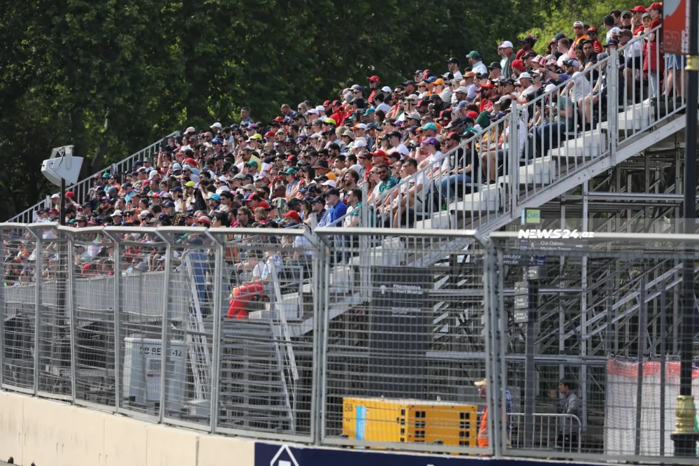 Formula 1-in qalibləri mükafatlandırıldı - FOTOLAR