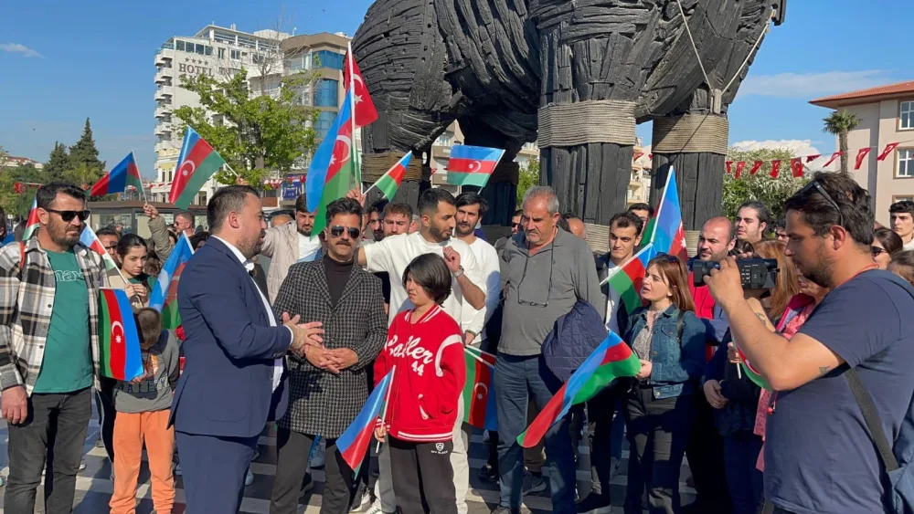 Türkiyədə Azərbaycan abidəsi açıldı - FOTOLAR