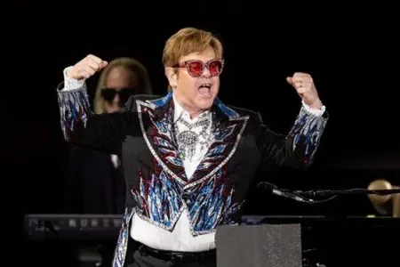 76 yaşlı Elton Condan - VİDA