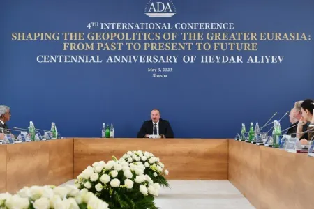 İlham Əliyev: "Zəngəzur dəhlizinin qlobal səviyyədə əhəmiyyəti var"