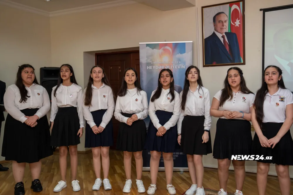 "Əsrin azərbaycanlısı" - 143 saylı məktəbdə Ulu Öndərin 100 illiyi qeyd olundu
